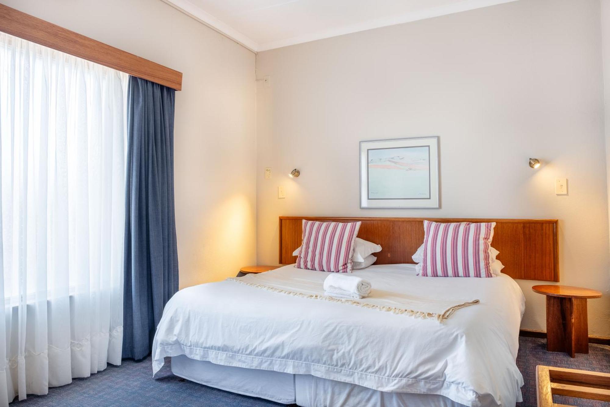 Karoo Country Inn Middelburg  Exterior photo
