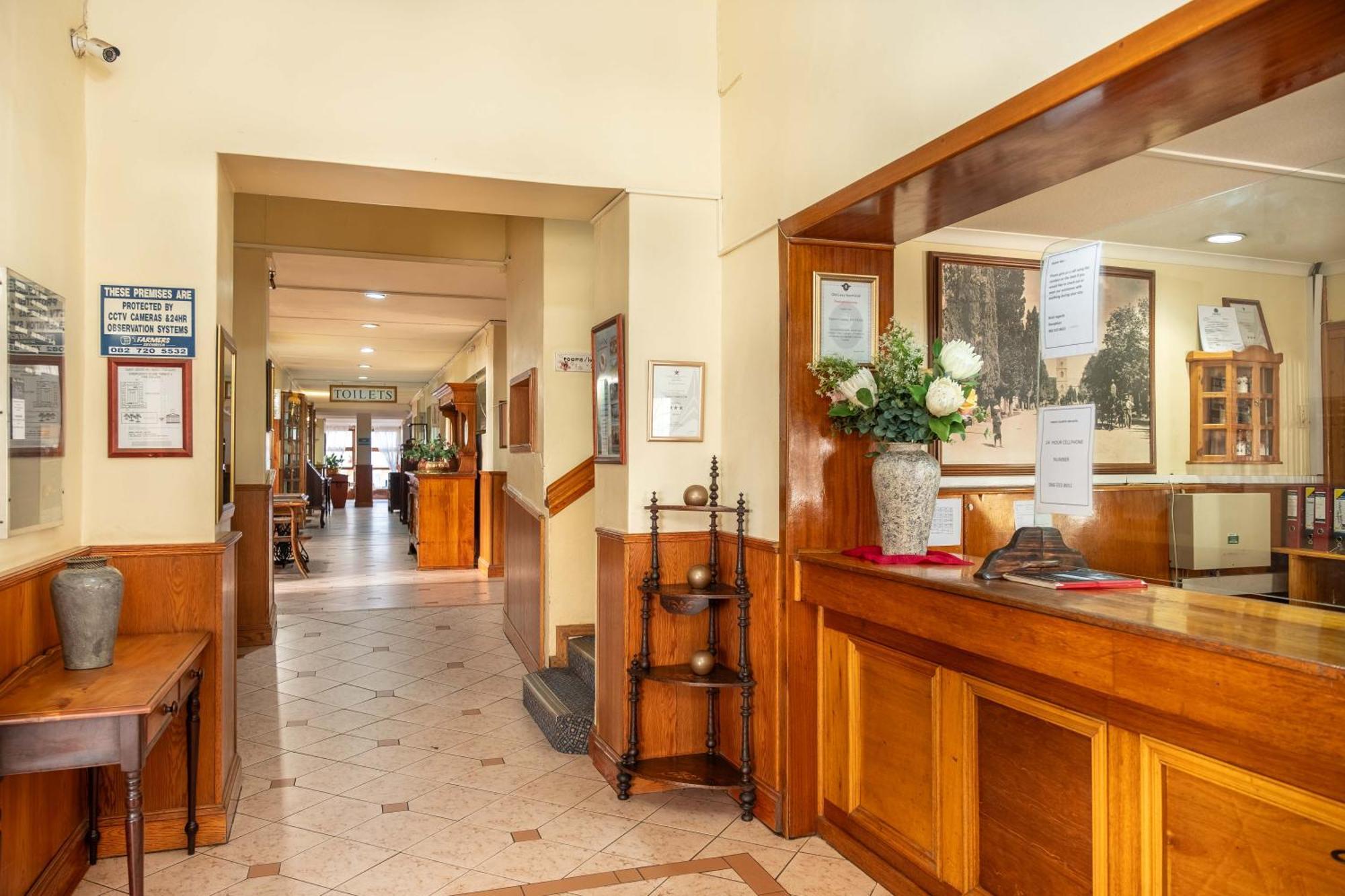 Karoo Country Inn Middelburg  Exterior photo